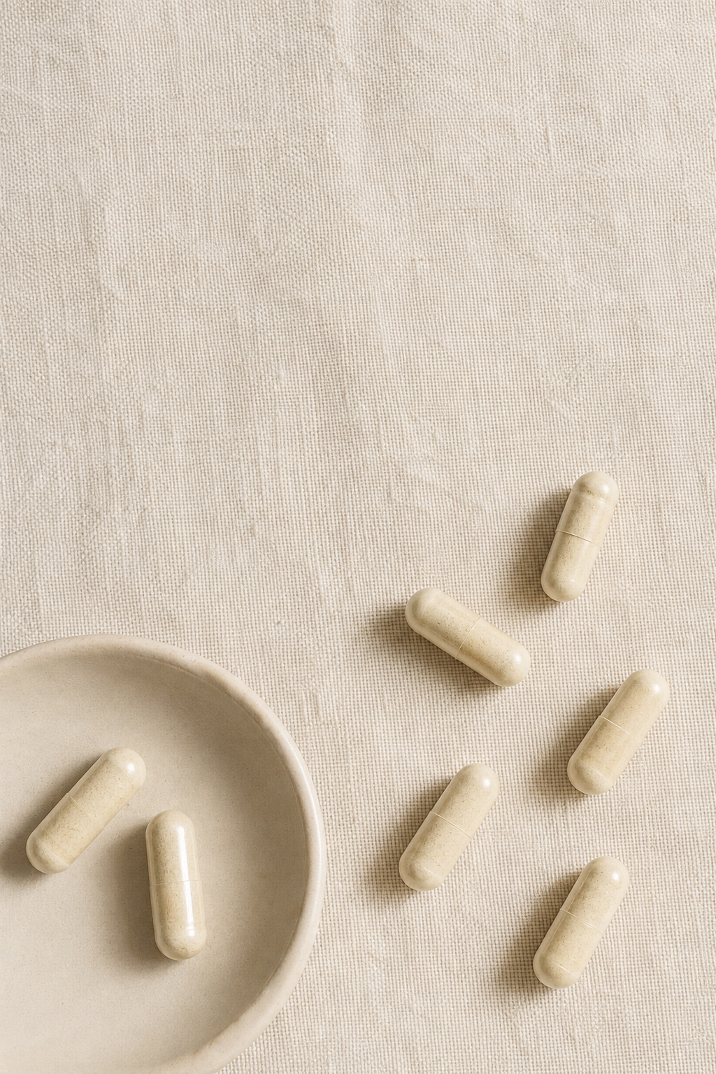 Magnesium capsules arranged beside a ceramic dish